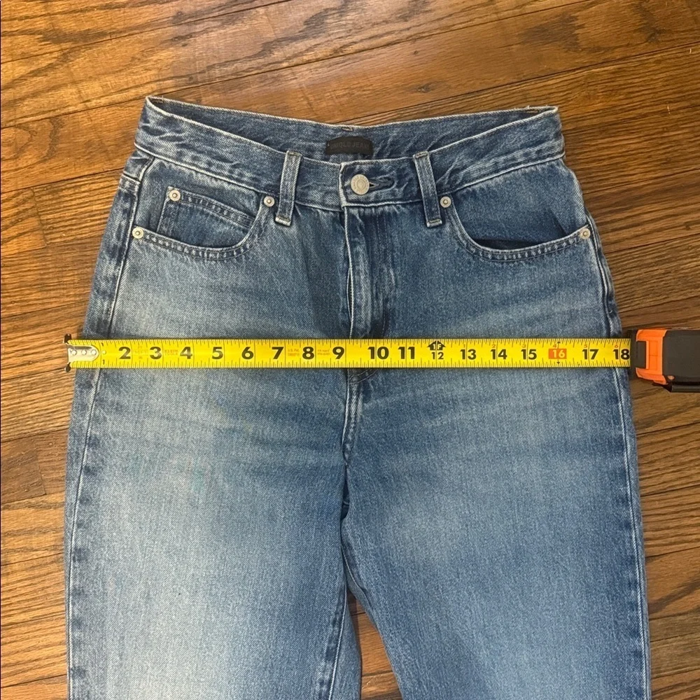 Uniqlo Women's High Rise Jeans - Light Blue